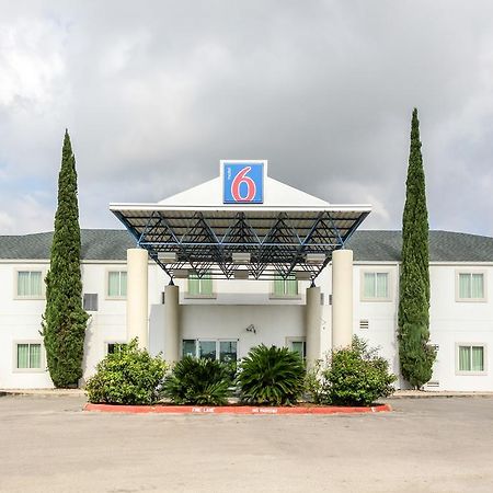 Motel 6 New Braunfels Ngoại thất bức ảnh