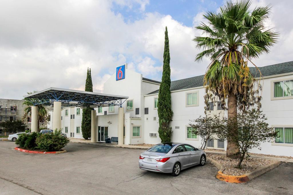 Motel 6 New Braunfels Ngoại thất bức ảnh